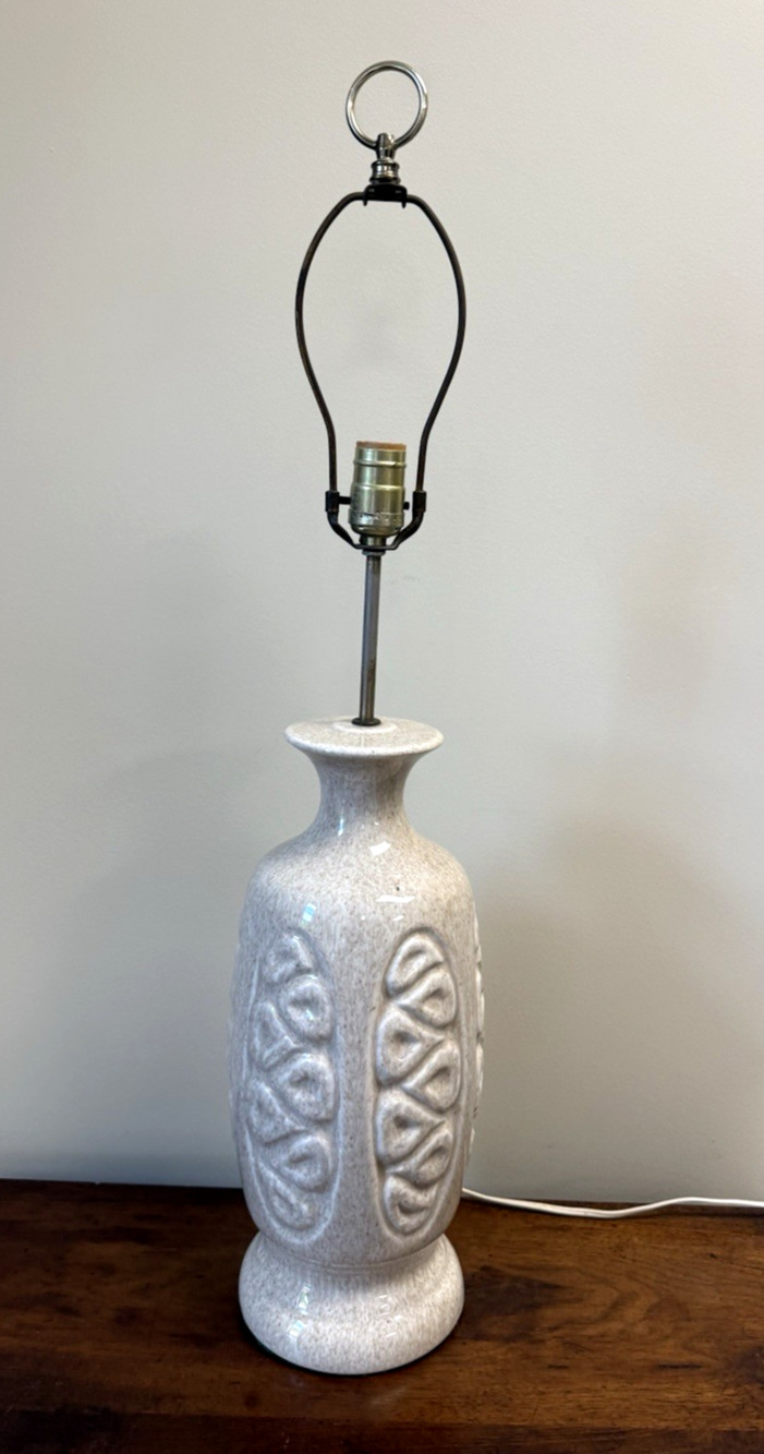 Vintage 1960s MCM Ceramic Table Lamp Speckled Ivory Raised Geometric 31.5"